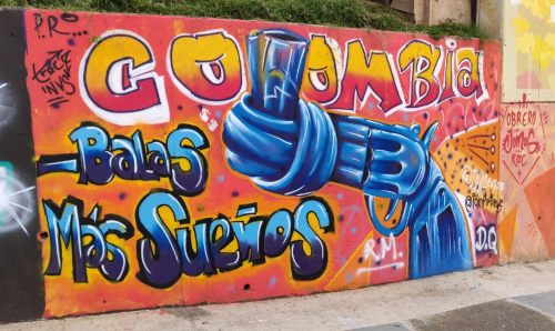 Colombian graffiti of a gun